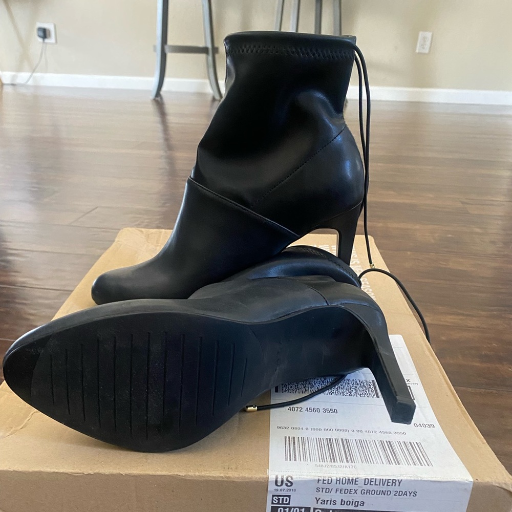 Ankle boots